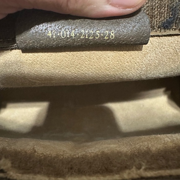 GUCCI ❤️🌟41.014.2125.28 VINTAGE SHEERY LINE MONOGRAM CLUTCH ⭐️ - Picture 7 of 7